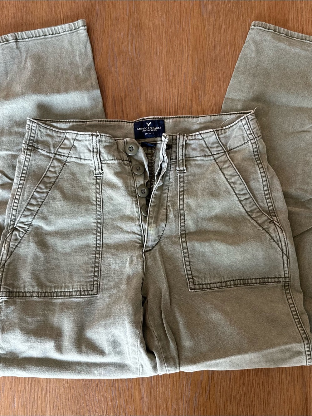American Eagle Outfitters Women’s Olive Green Casual Pants
